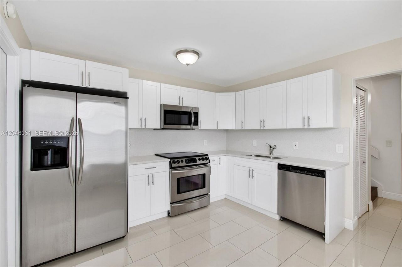 3855 Island Club Cir , Lake Worth, FL 33462 Photo