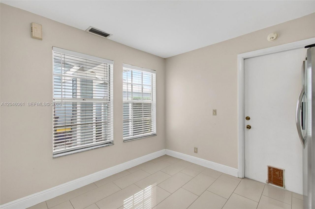 3855 Island Club Cir , Lake Worth, FL 33462 Photo