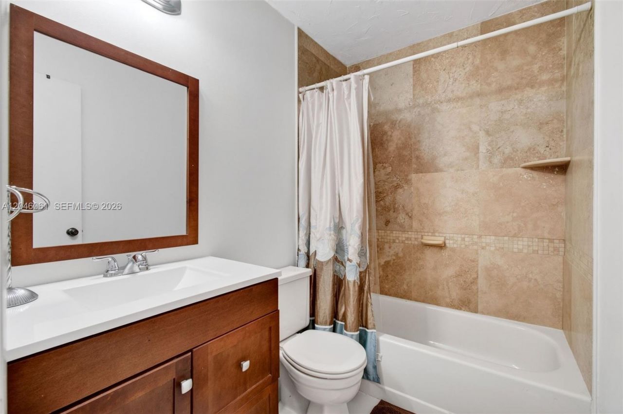 3855 Island Club Cir , Lake Worth, FL 33462 Photo