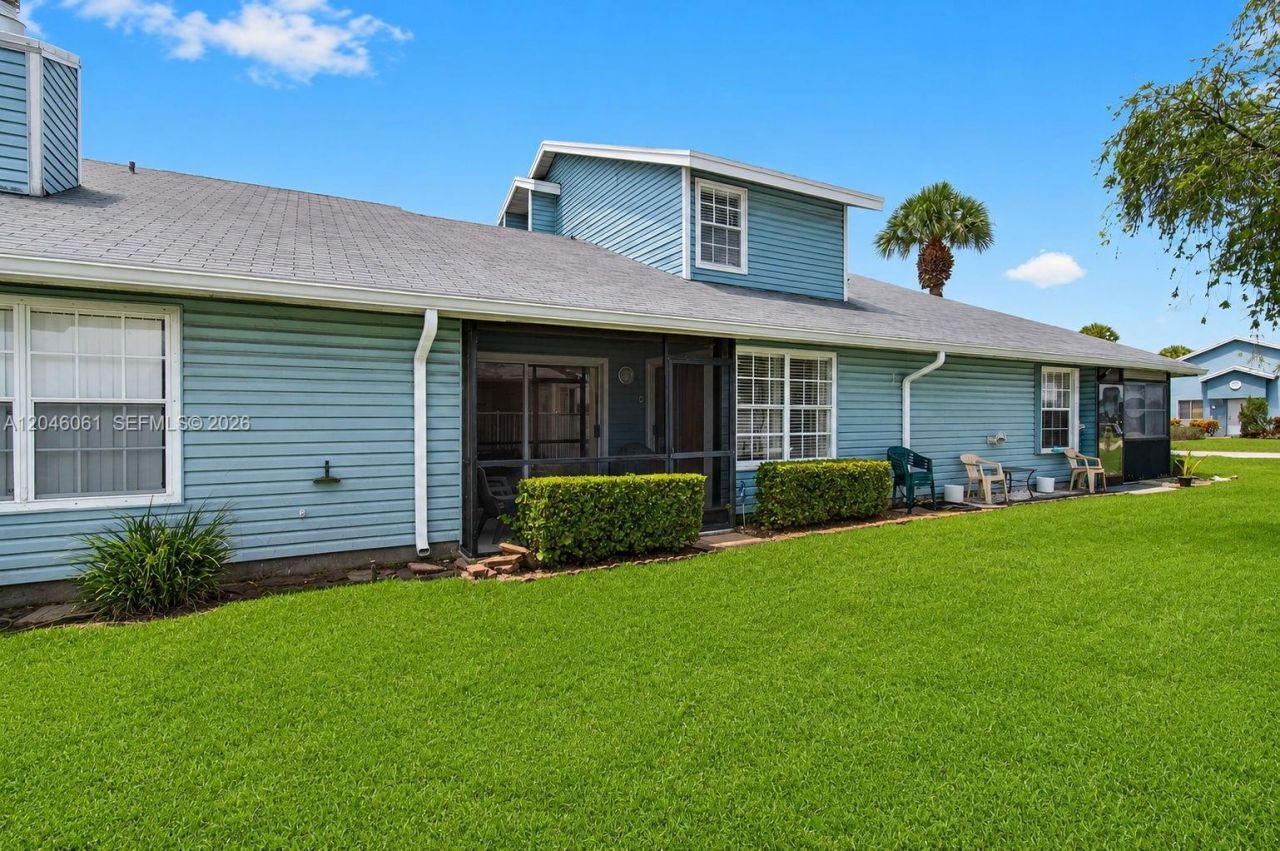 3855 Island Club Cir , Lake Worth, FL 33462 Photo