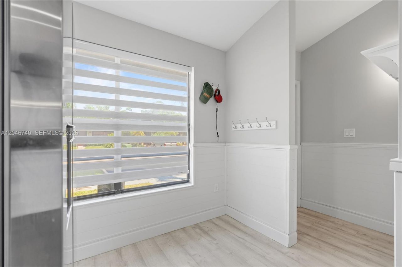 10311 Laurel Ct , Pembroke Pines, FL 33026 Photo