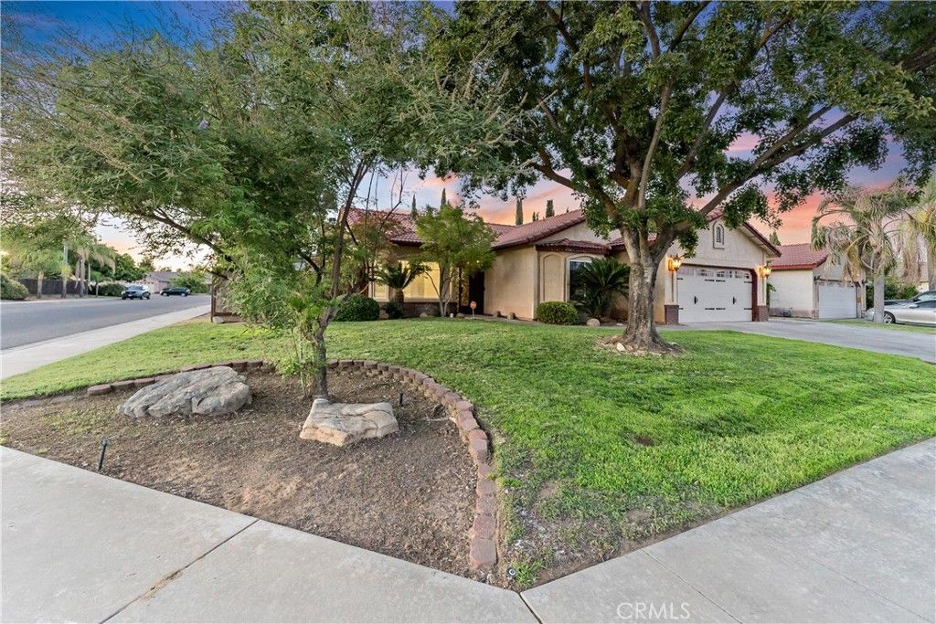 2670 Hicks, Selma, CA 93662 Main Photo