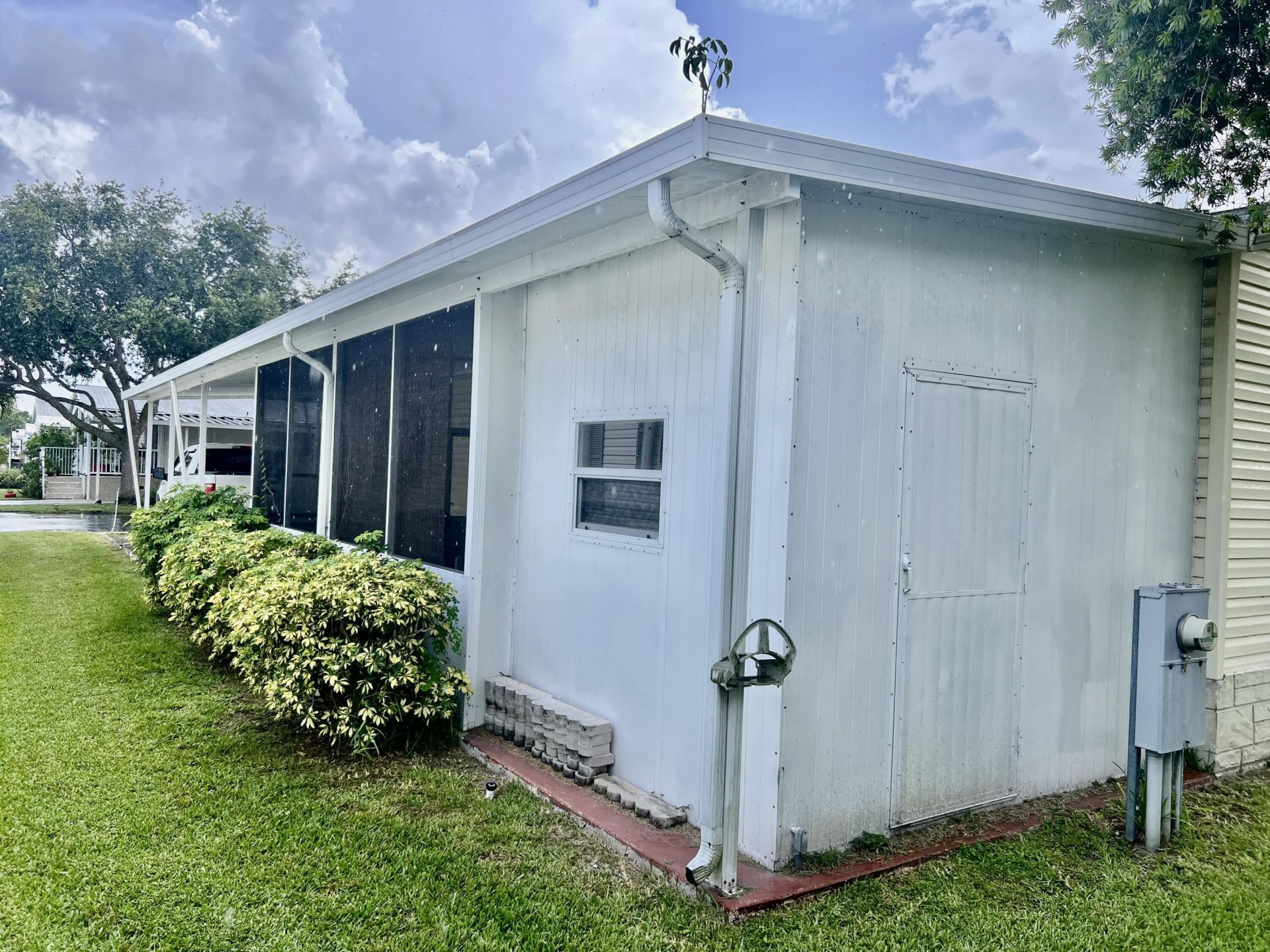 4541 NW 67th Place, Unit P-11, Coconut Creek, FL 33073 Photo