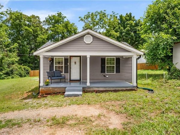 1111 Brentwood Street, High Point, NC 27260