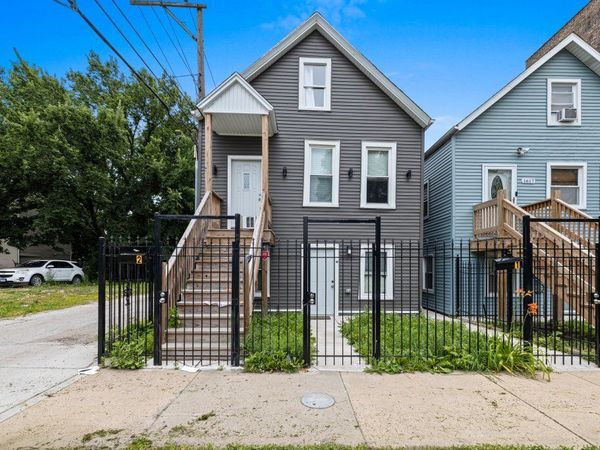 1615 S Komensky Avenue , Chicago, IL 60623