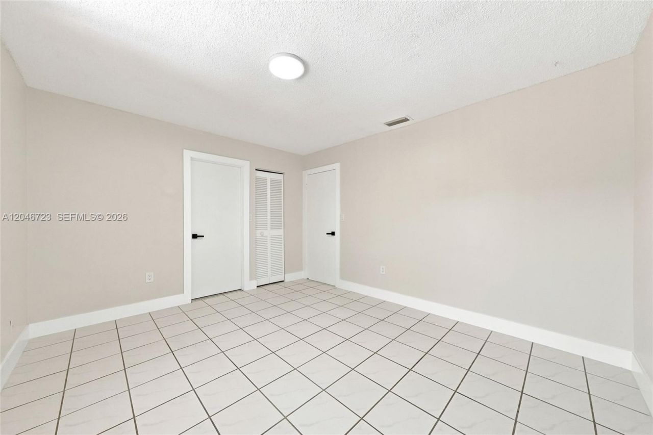 20117 SW 88th Ct, Cutler Bay, FL 33189 Photo