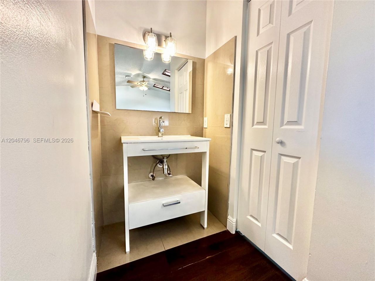 4245 S Pine Island Rd , Davie, FL 33328 Photo