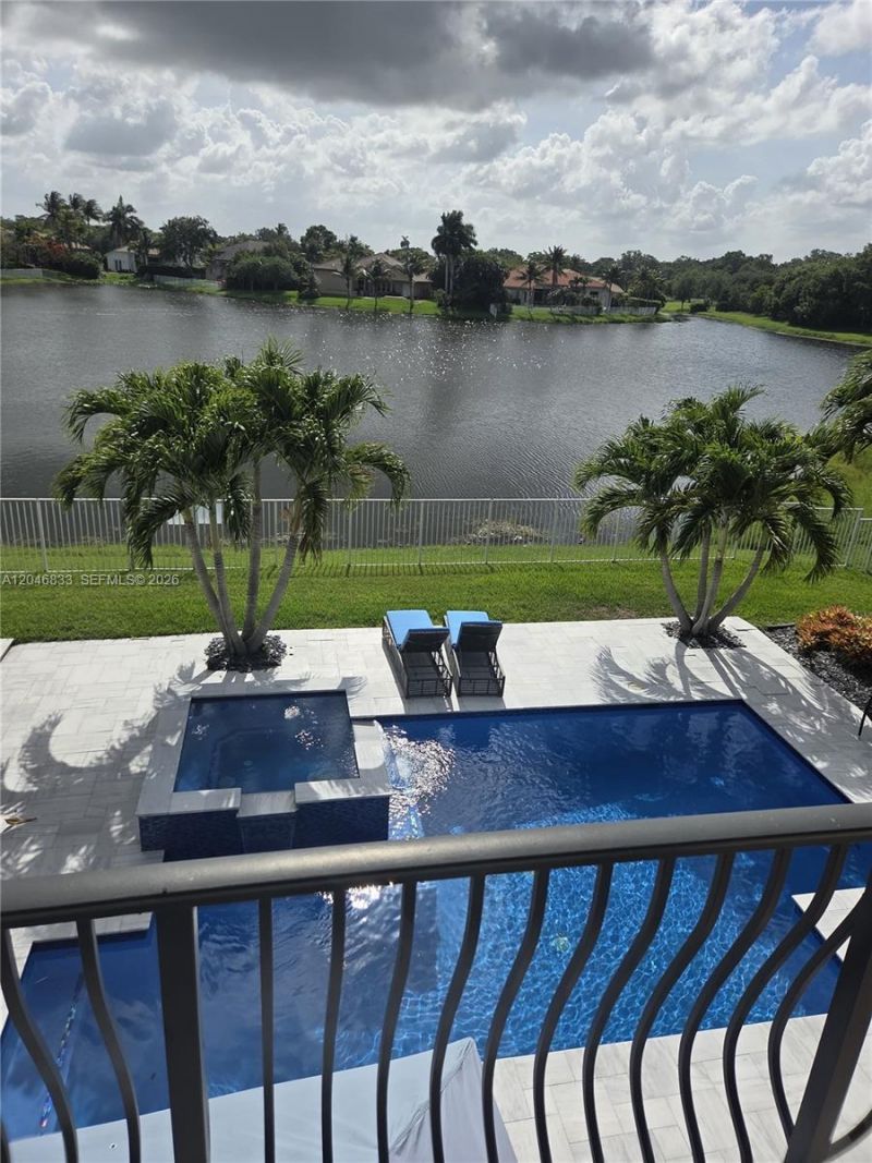 3683 W Lakes Estates Dr , Davie, FL 33328 Photo