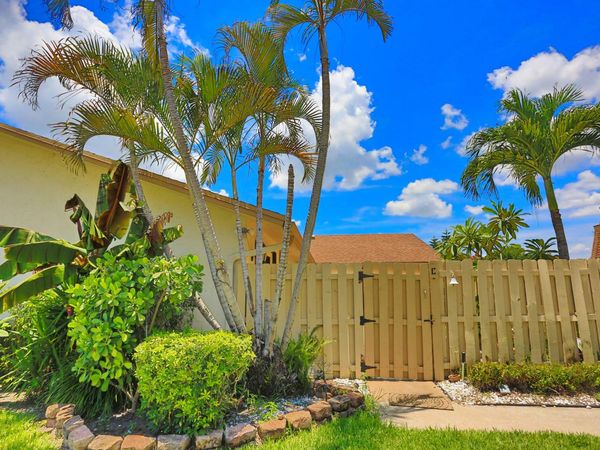 714 NW 27th Avenue, Unit C, Delray Beach, FL 33445