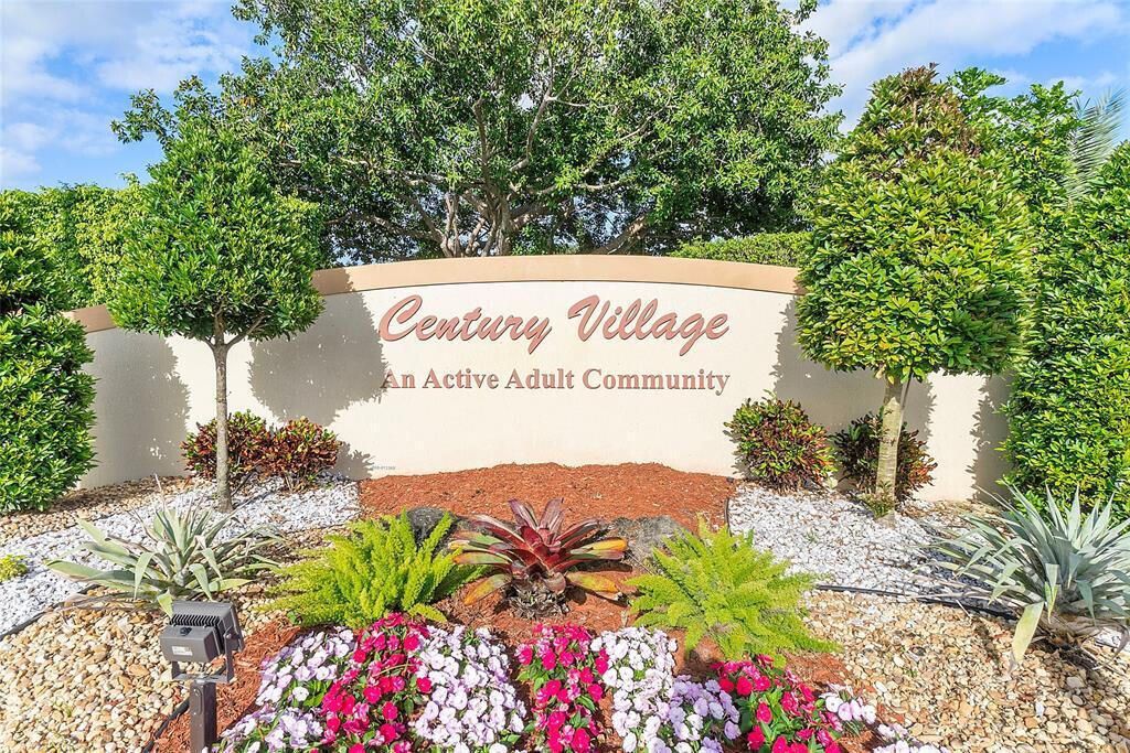 203 Suffolk, Unit E, Boca Raton, FL 33434 Photo