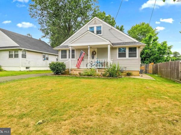 23 S BROWNING AVENUE, SOMERDALE, NJ 08083
