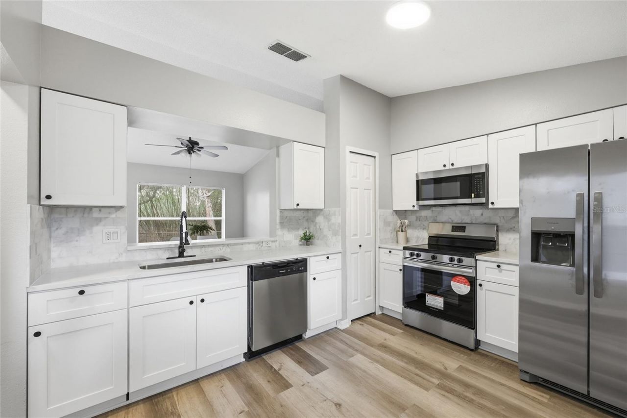 10641 Lake Ralph Drive , Clermont, FL 34711 Photo