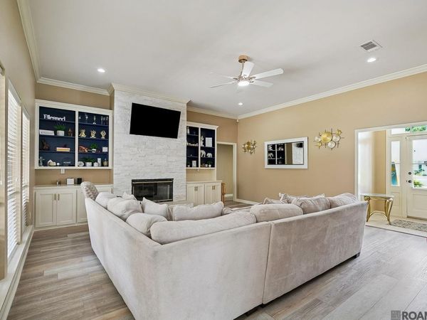 4823 Millwood Dr, Baton Rouge, LA 70817