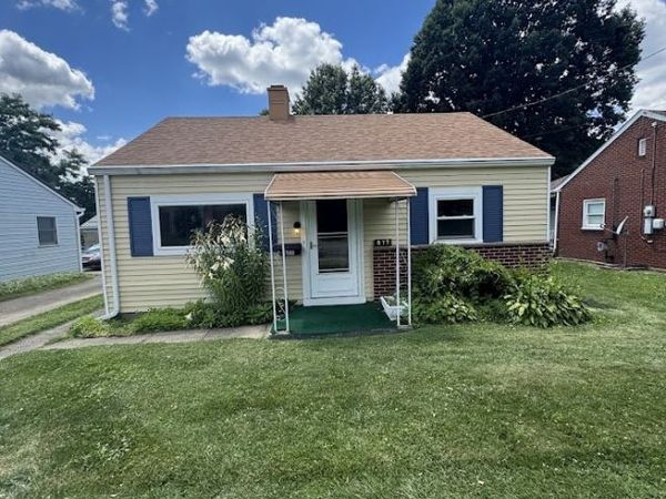 877 Riverview Ave, Baden, PA 15005