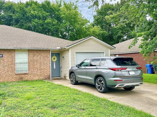 1628 N Boxley Avenue , Fayetteville, AR 72704