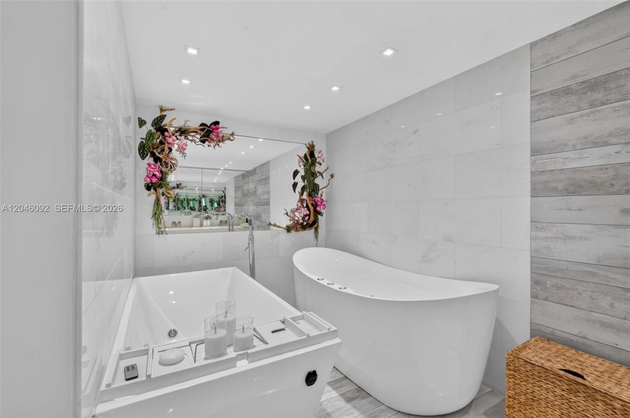 2301 Collins Ave , Unit 440-443, Miami Beach, FL 33139 Photo