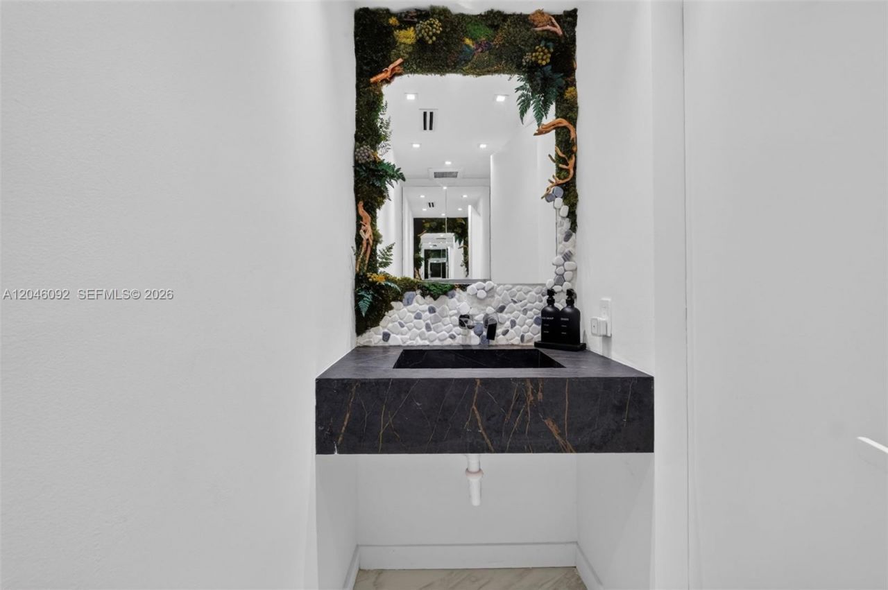 2301 Collins Ave , Unit 440-443, Miami Beach, FL 33139 Photo