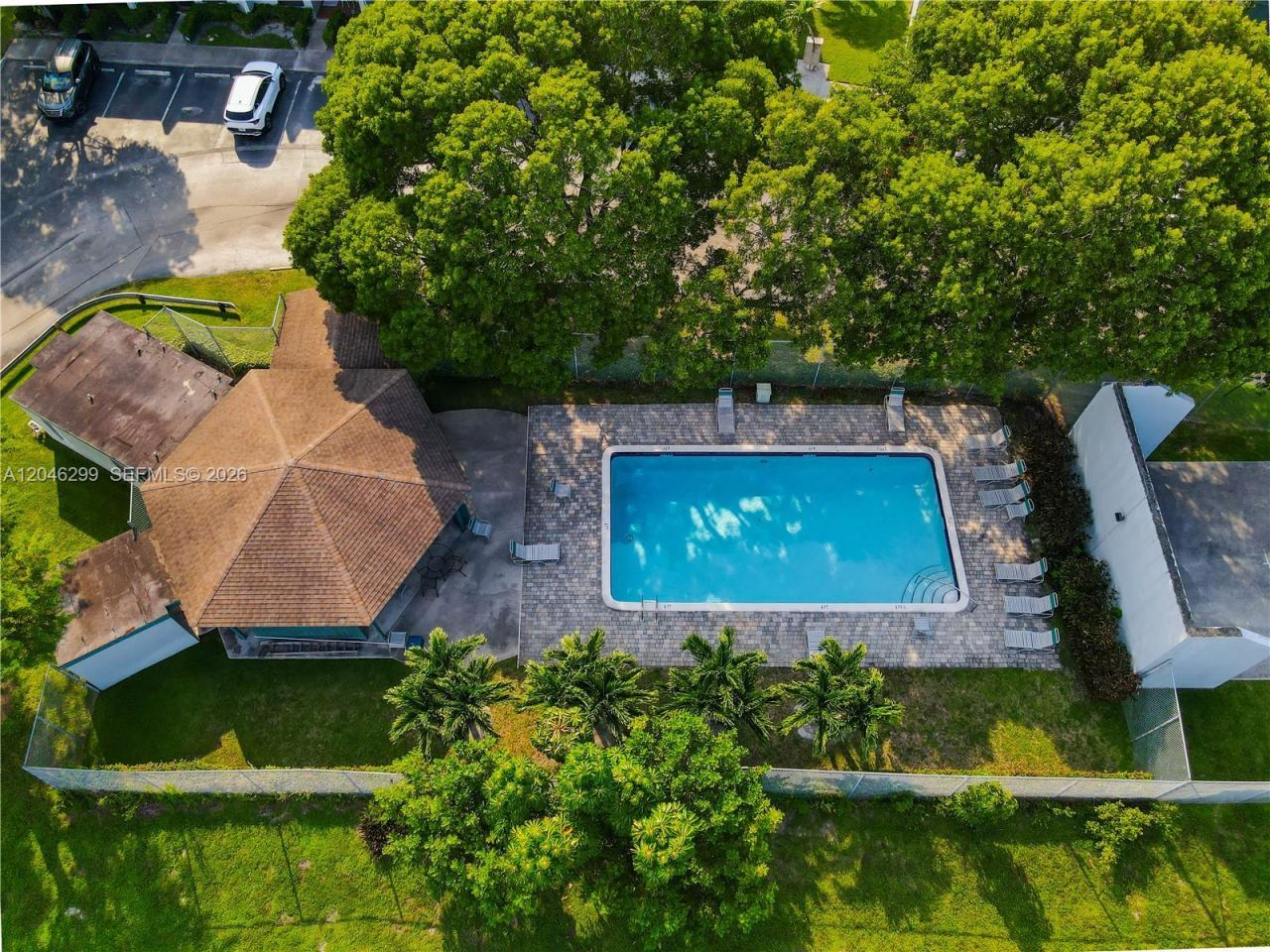 1450 NW 97th Ave , Unit 268, Pembroke Pines, FL 33024 Photo