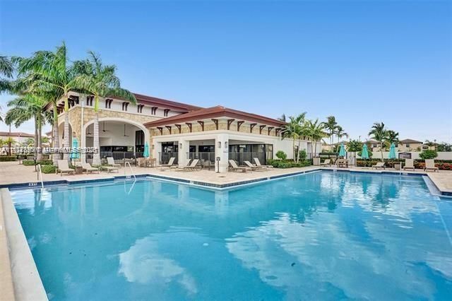 3338 W 112th St , Hialeah, FL 33018 Photo