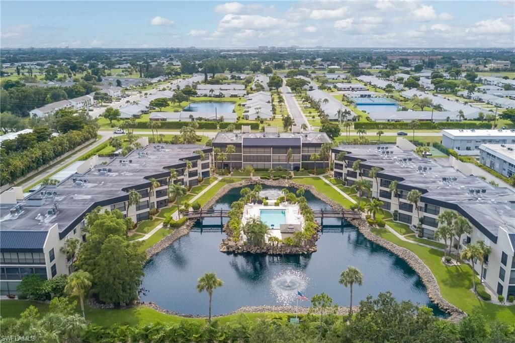 6979 Winkler Rd, Unit 322, Fort Myers, FL 33919 Photo