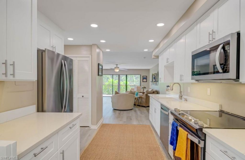 6979 Winkler Rd, Unit 322, Fort Myers, FL 33919 Photo