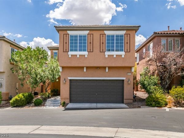 9341 Colorful Rainbow Avenue, Las Vegas, NV 89166