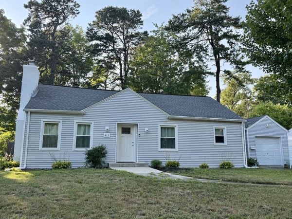 412 Island Pond Rd, Springfield, MA 01118
