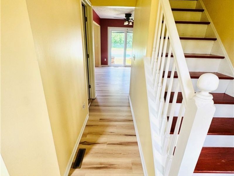 703 E Twinsburg Road, Northfield, OH 44067 Photo 3
