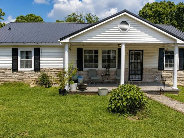 822 Rose Hill Drive, LaFollette, TN 37766