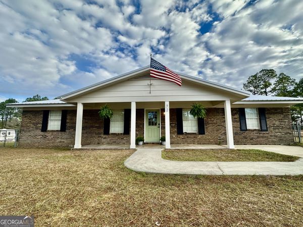 72 W Tenth Street, Mcrae-Helena, GA 31037