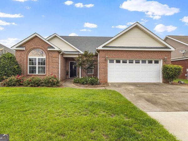104 Witherspoon Court, Warner Robins, GA 31088