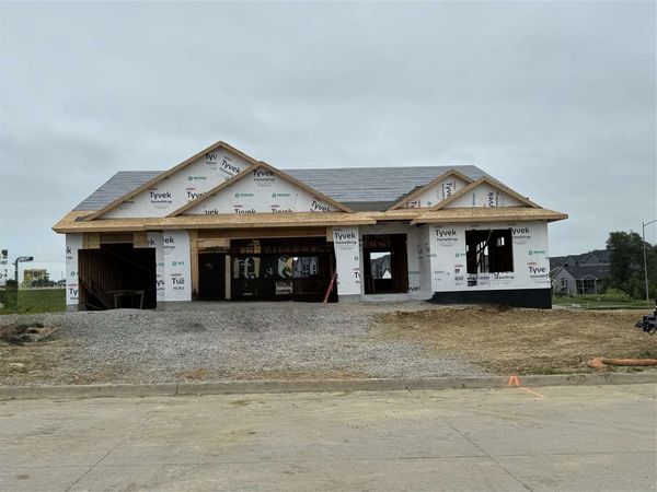 652 Rock Ridge Rd, Tiffin, IA 52340