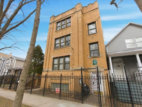 3560 W Cortland Street , Unit 2, Chicago, IL 60647