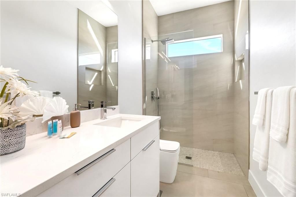 104 NE 6th St, Cape Coral, FL 33909 Photo
