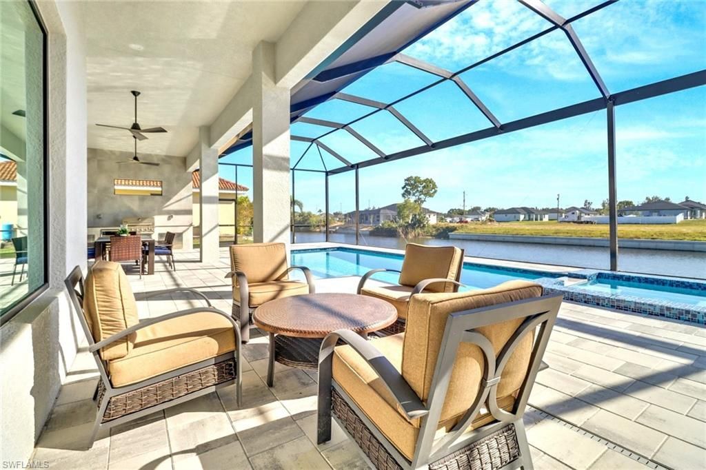 104 NE 6th St, Cape Coral, FL 33909 Photo