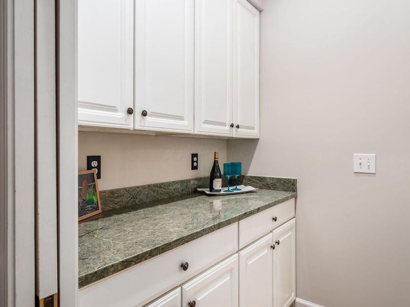 7698 N Goodrich Square, New Albany, OH 43054 Photo 32