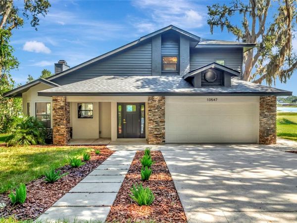10547 LAKESHORE DRIVE , CLERMONT, FL 34711