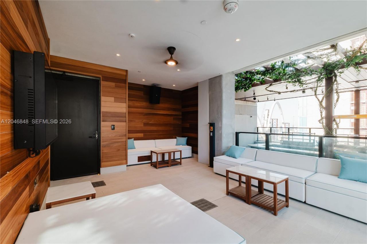 20 NE 11th St , Unit 4807B, Miami, FL 33132 Photo
