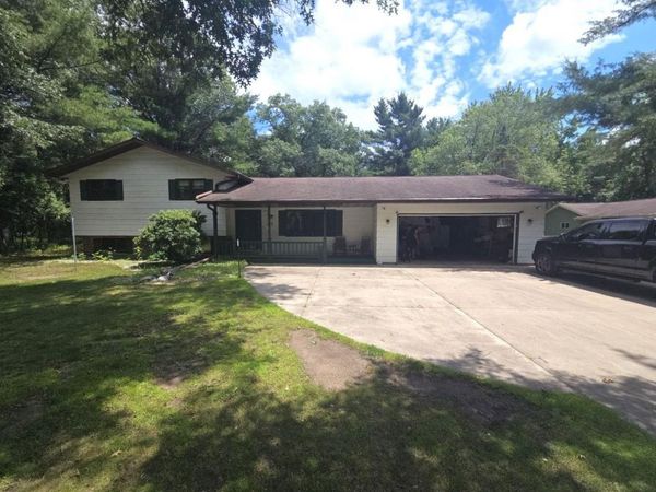 4221 WOODHAVEN LANE, Wisconsin Rapids, WI 54494