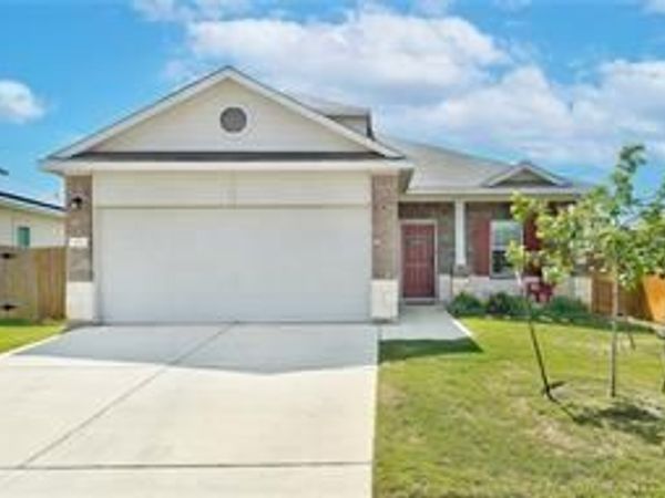 205 Freedom Park Ave, Liberty Hill, TX 78642