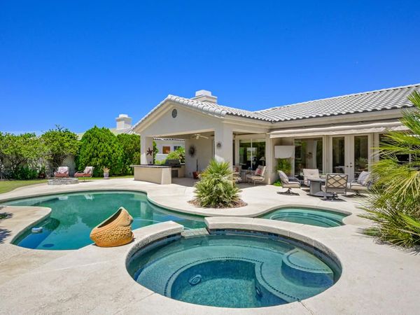 19 Scarborough Way, Rancho Mirage, CA 92270