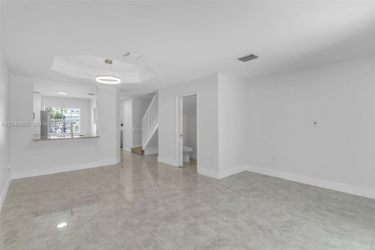 14231 SW 120th Ct , Unit 4-11, Miami, FL 33186 Photo