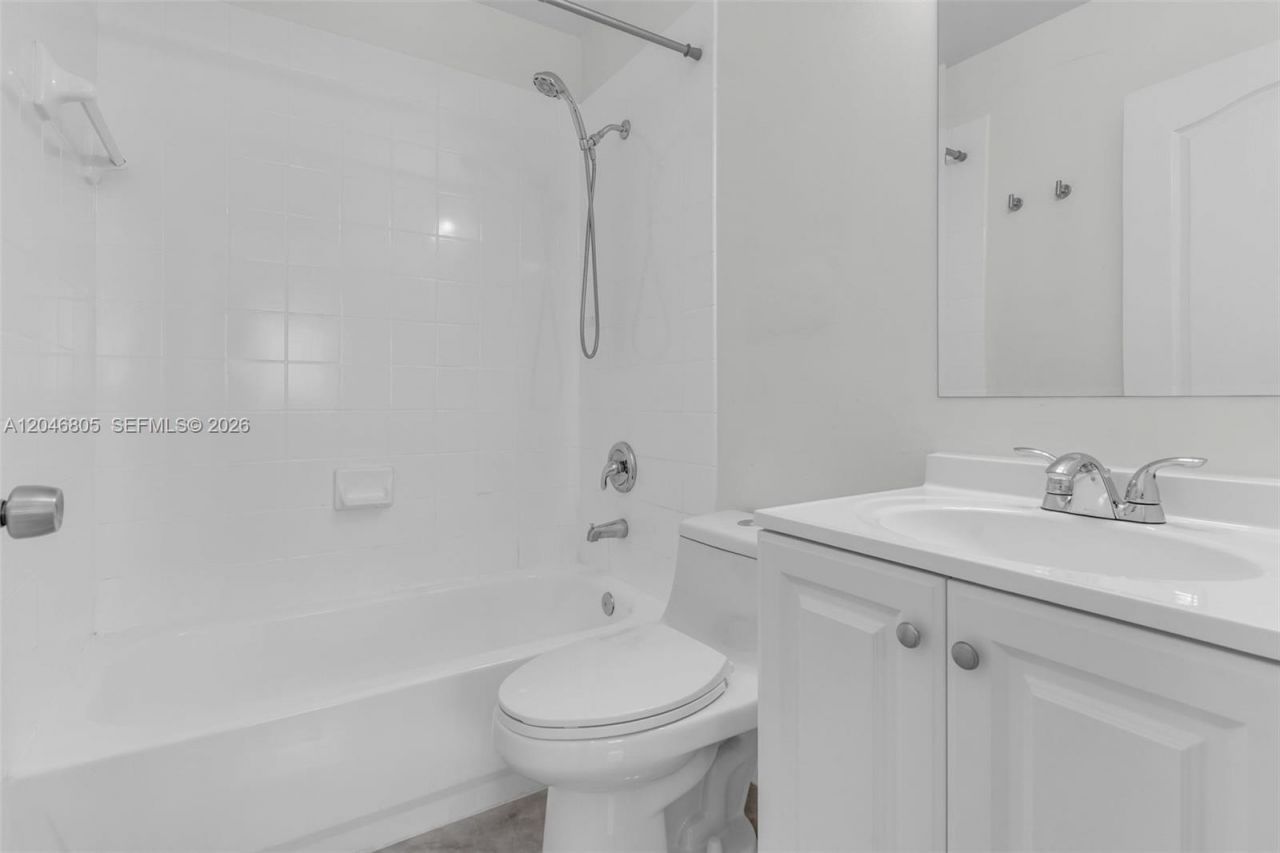 14231 SW 120th Ct , Unit 4-11, Miami, FL 33186 Photo