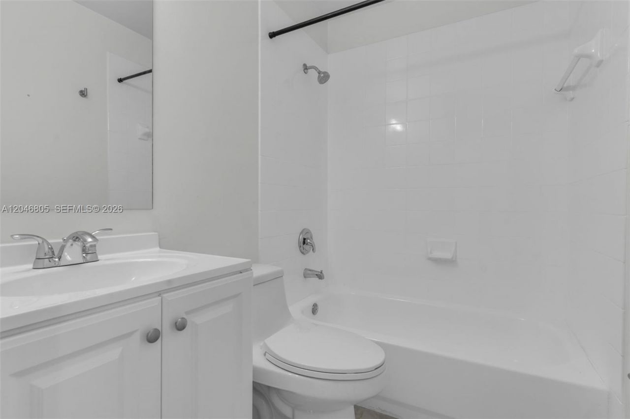 14231 SW 120th Ct , Unit 4-11, Miami, FL 33186 Photo