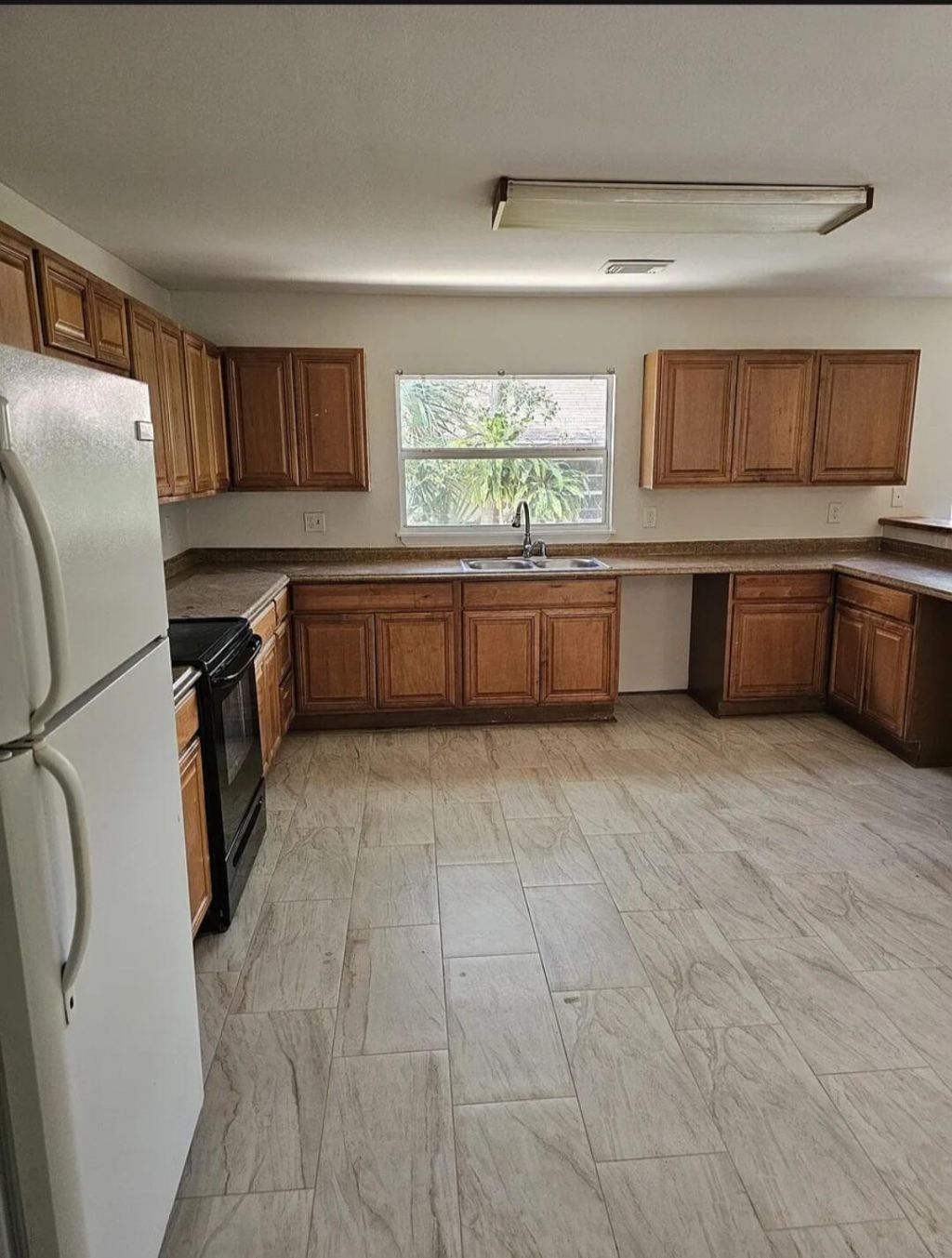2013 SE Dock Street, West Palm Beach, FL 33401 Photo