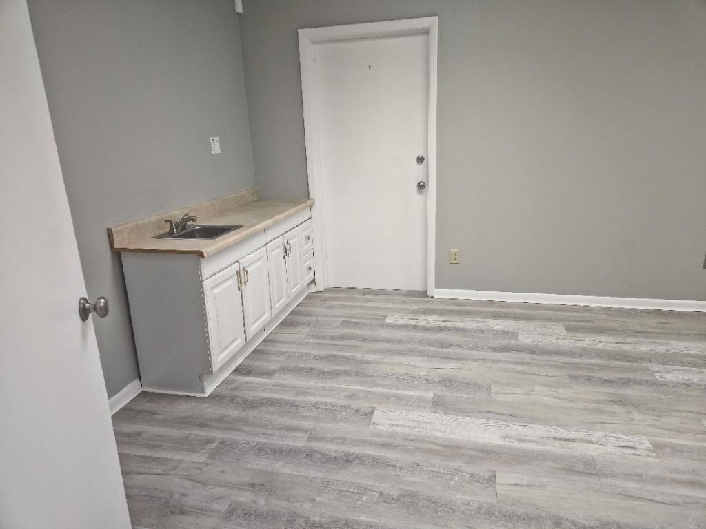 1805 S 25th Street, Unit Suite 1, Fort Pierce, FL 34947 Photo