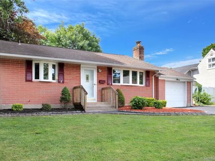 6 Lancaster Place South Huntington, NY 11746