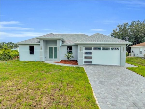 732 Cane ST E, LEHIGH ACRES, FL 33974