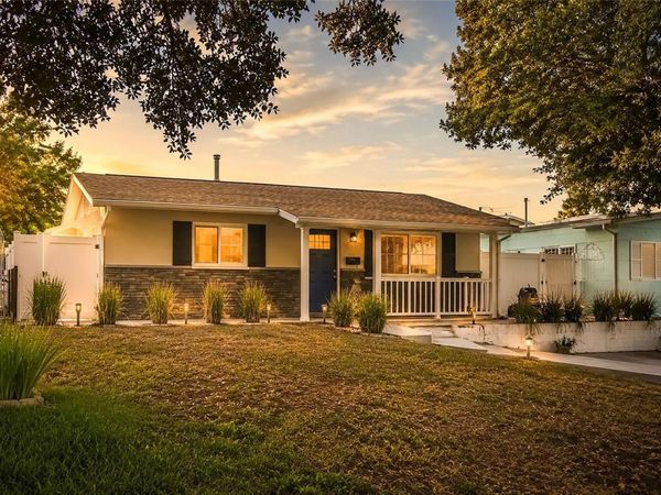 5220 39TH AVENUE N, ST PETERSBURG, FL 33709