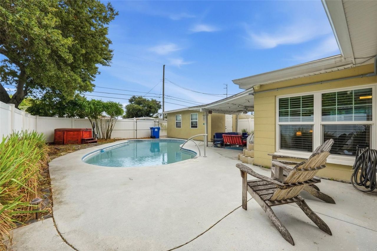 5220 39th Avenue N, Saint Petersburg, FL 33709 Photo